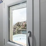 De Vivo Realty - Santoro *