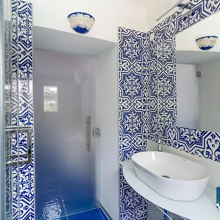 아파트 Santoro - De Vivo Realty