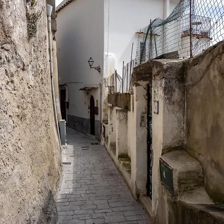 Апартаменты Santoro - De Vivo Realty Sorrento *