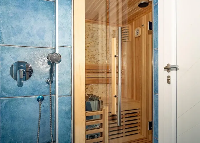 Santoro - De Vivo Realty *