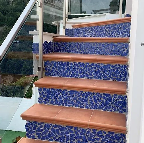 Santoro - De Vivo Realty Apartamento